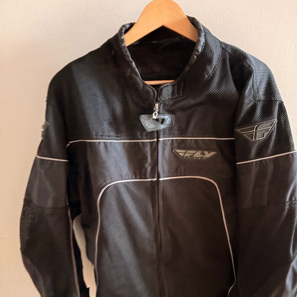 Mens Fly Racing Motorcycle Vented Jacket - Summer Weight, Armored. Excellent!